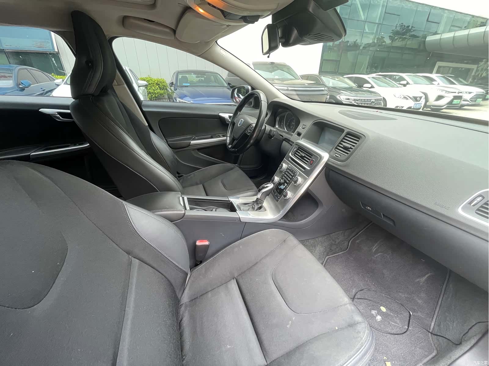 Volvo S60, 2015 10