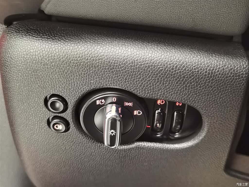 Mini ONE, 2021 21