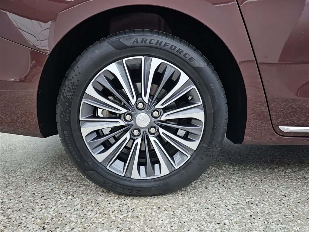 Buick GL8, 2023 6