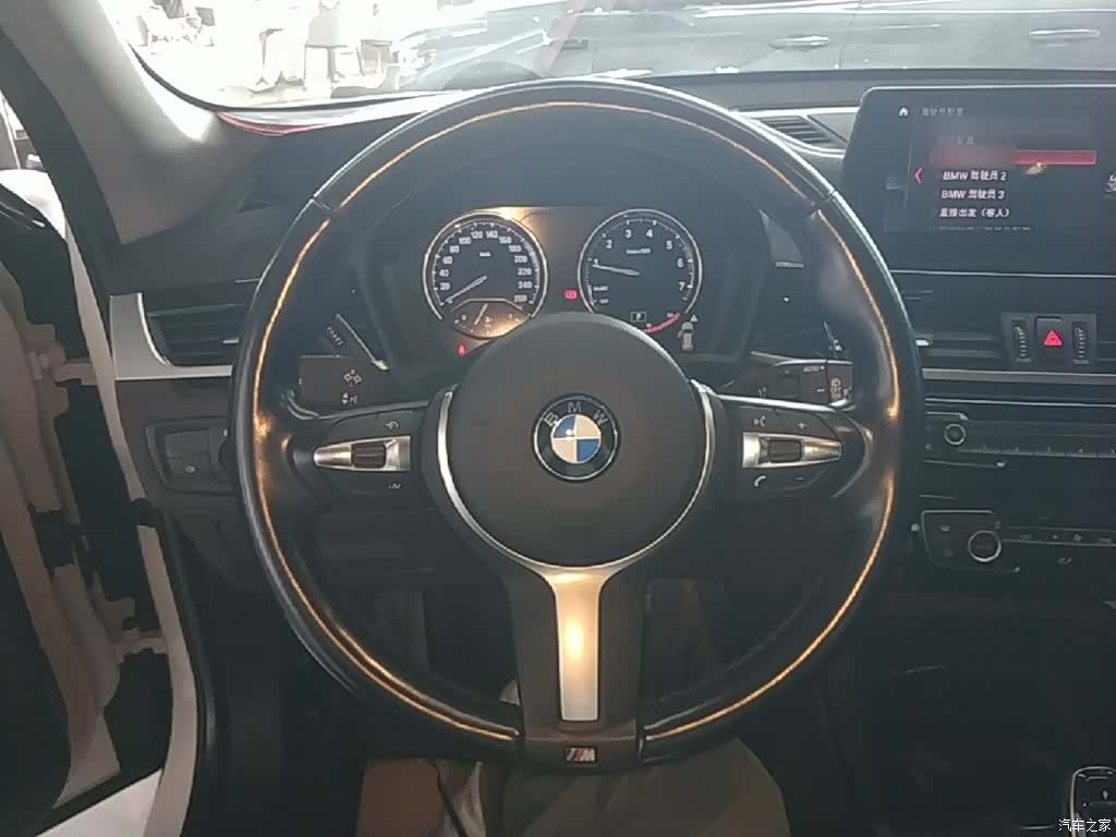 BMW X1, 2022 11