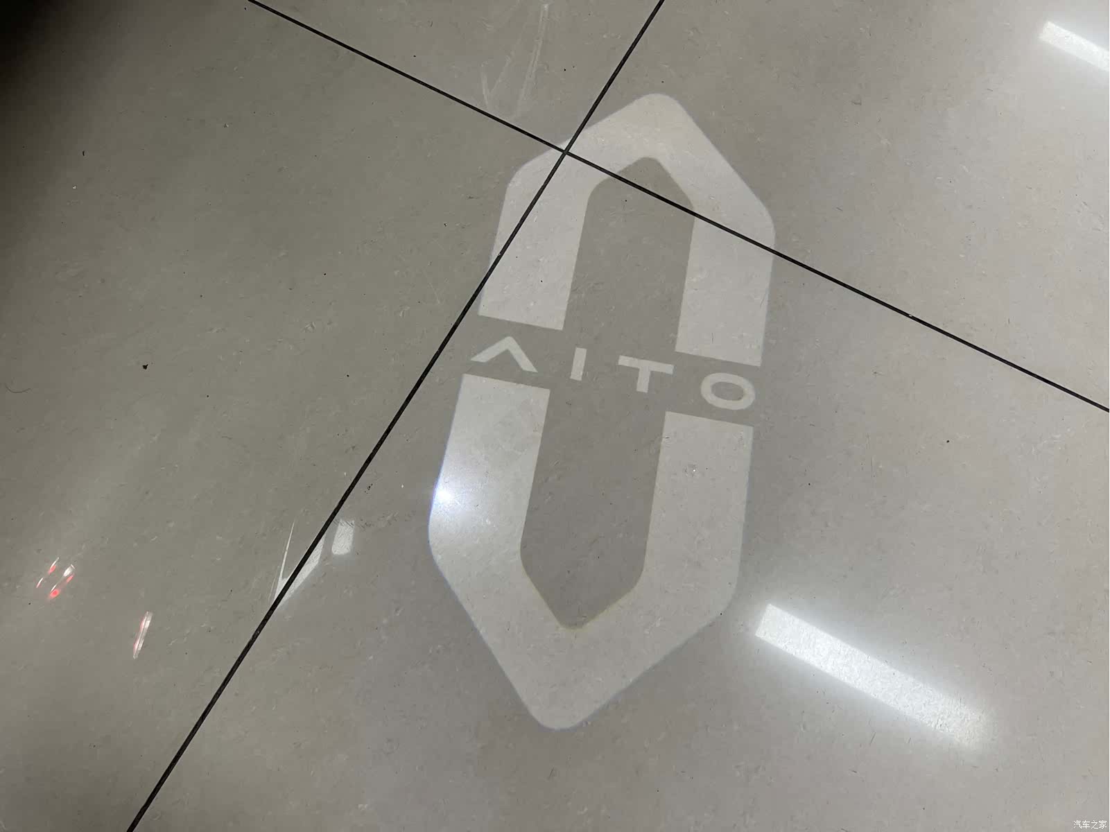 AITO M7, 2026 13