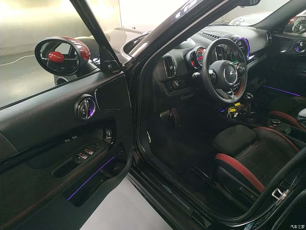 Mini Countryman, 2019 12