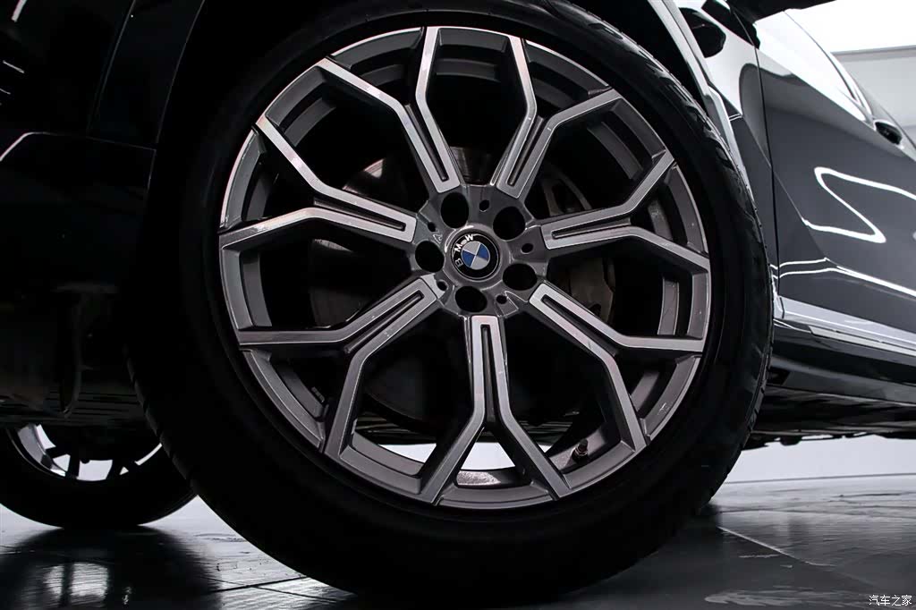 BMW X7, 2023 16