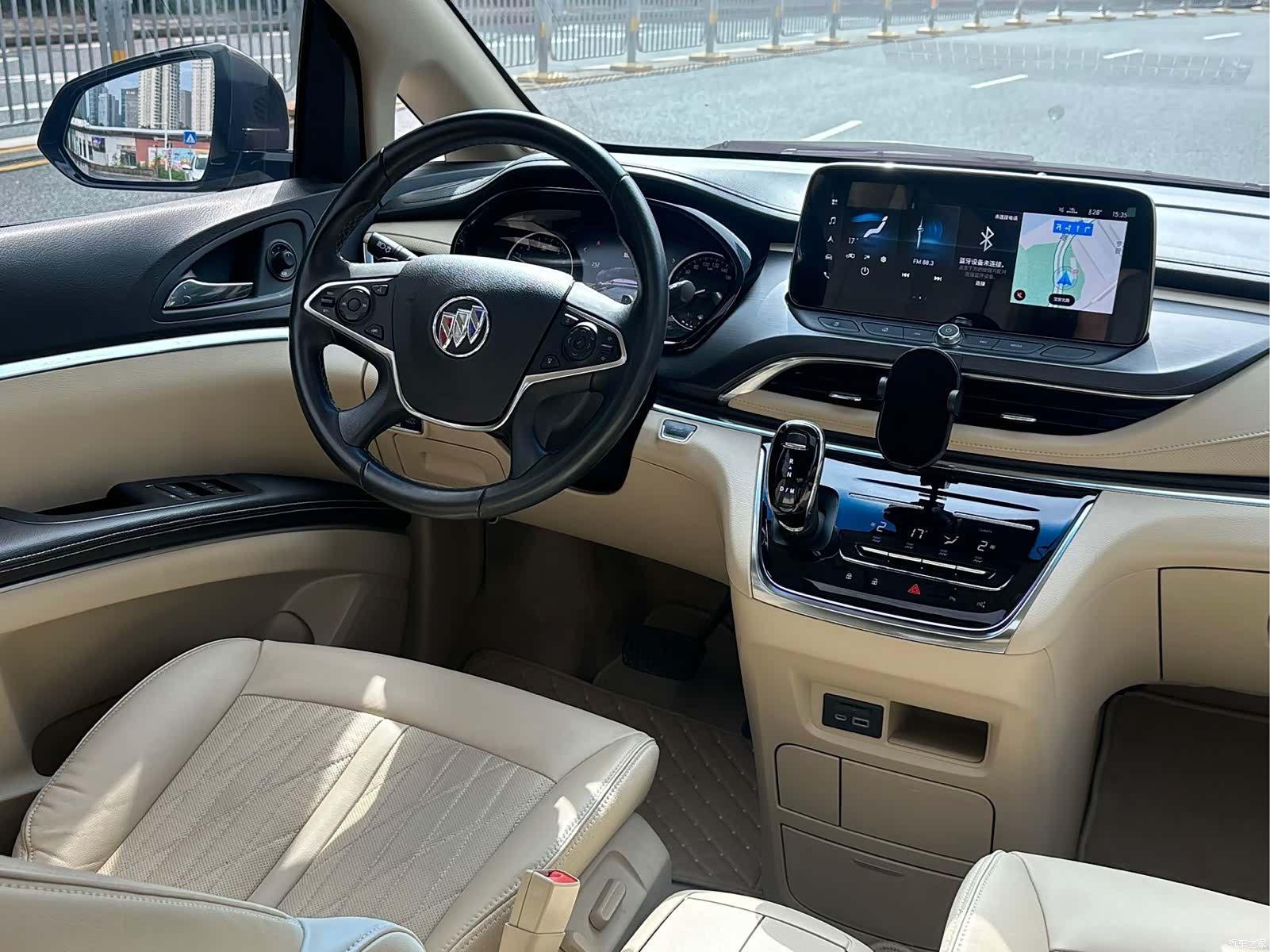 Buick GL8, 2023 11