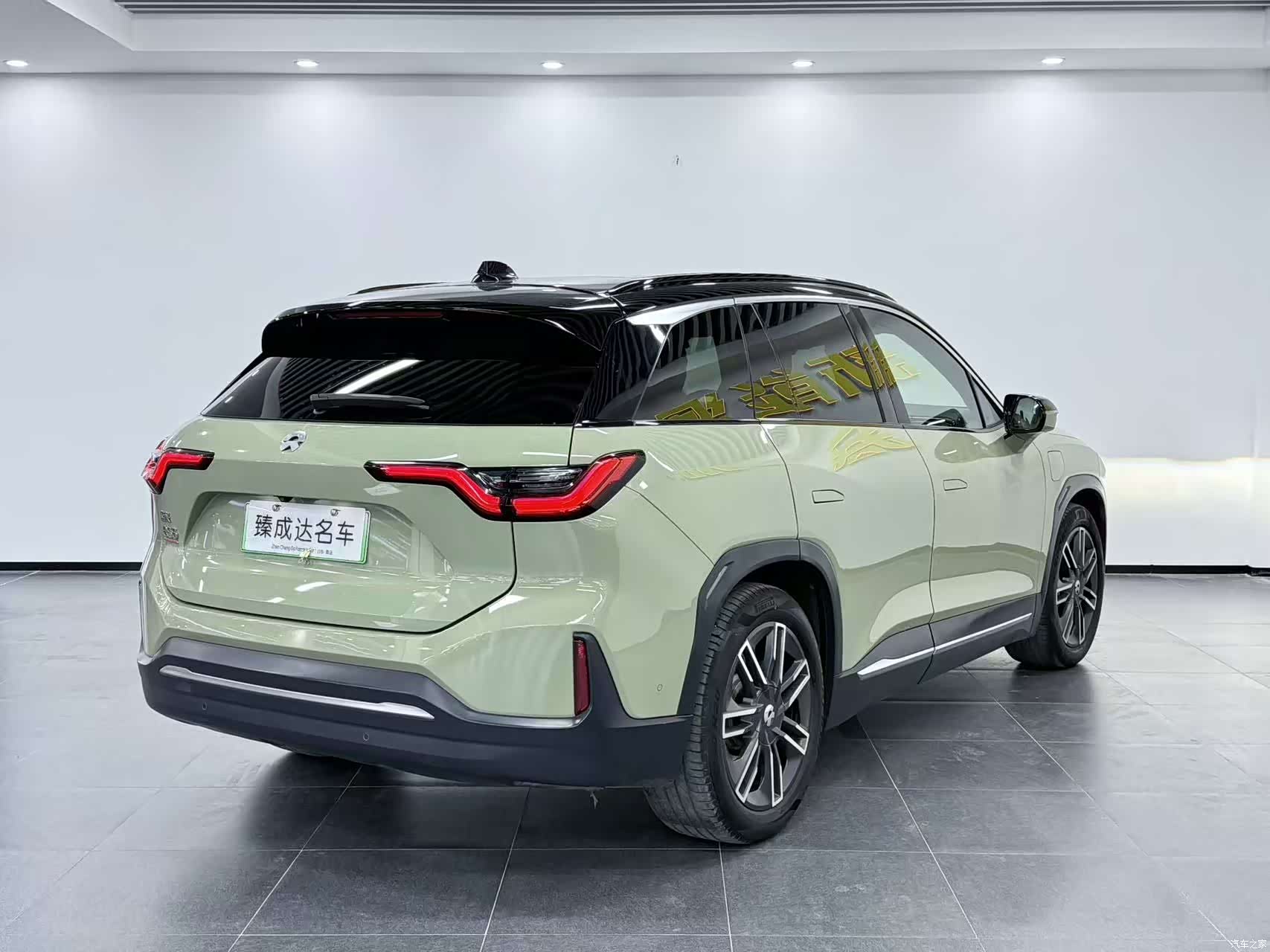 NIO ES6, 2024 6