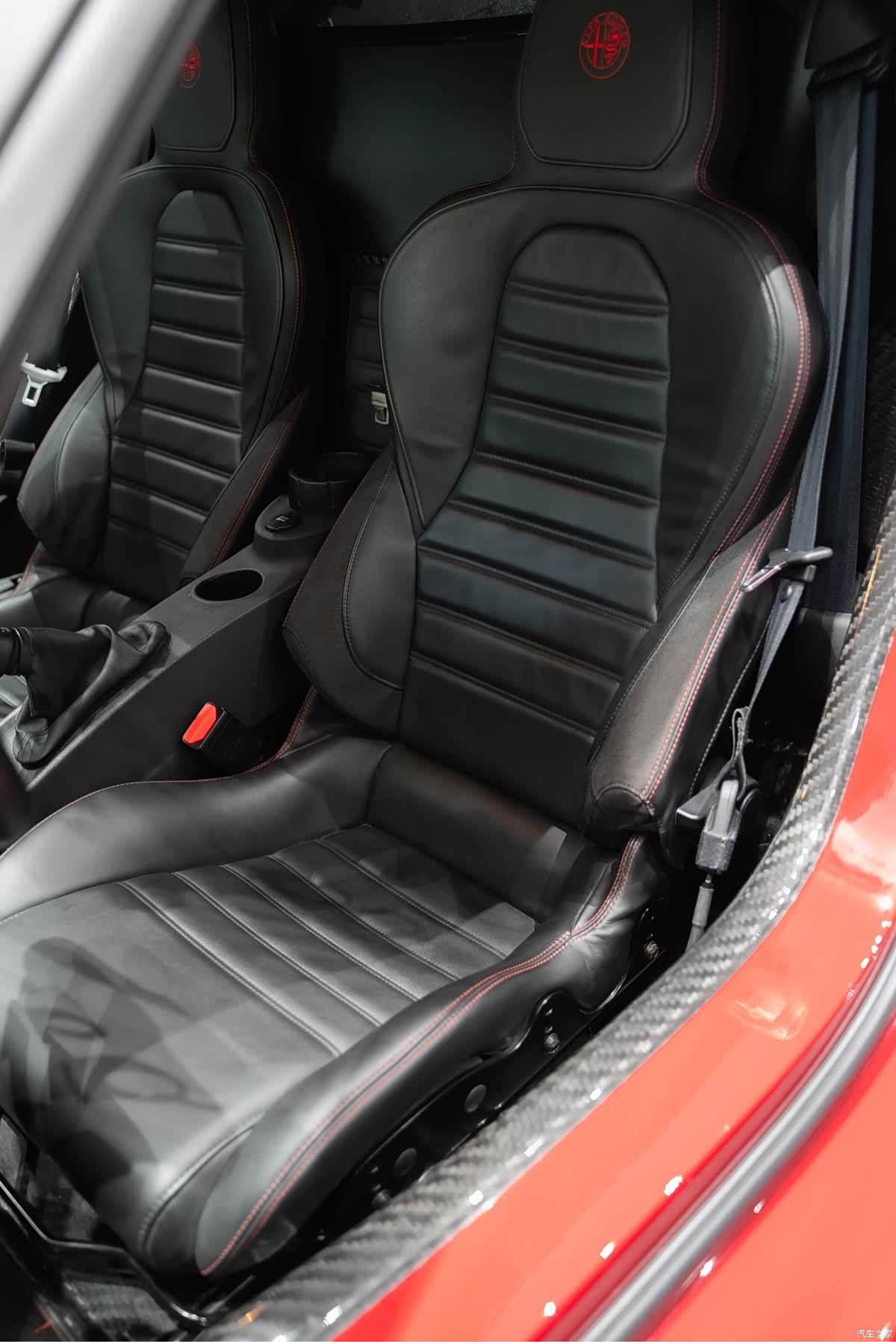 Alfa Romeo 4C, 2017 16