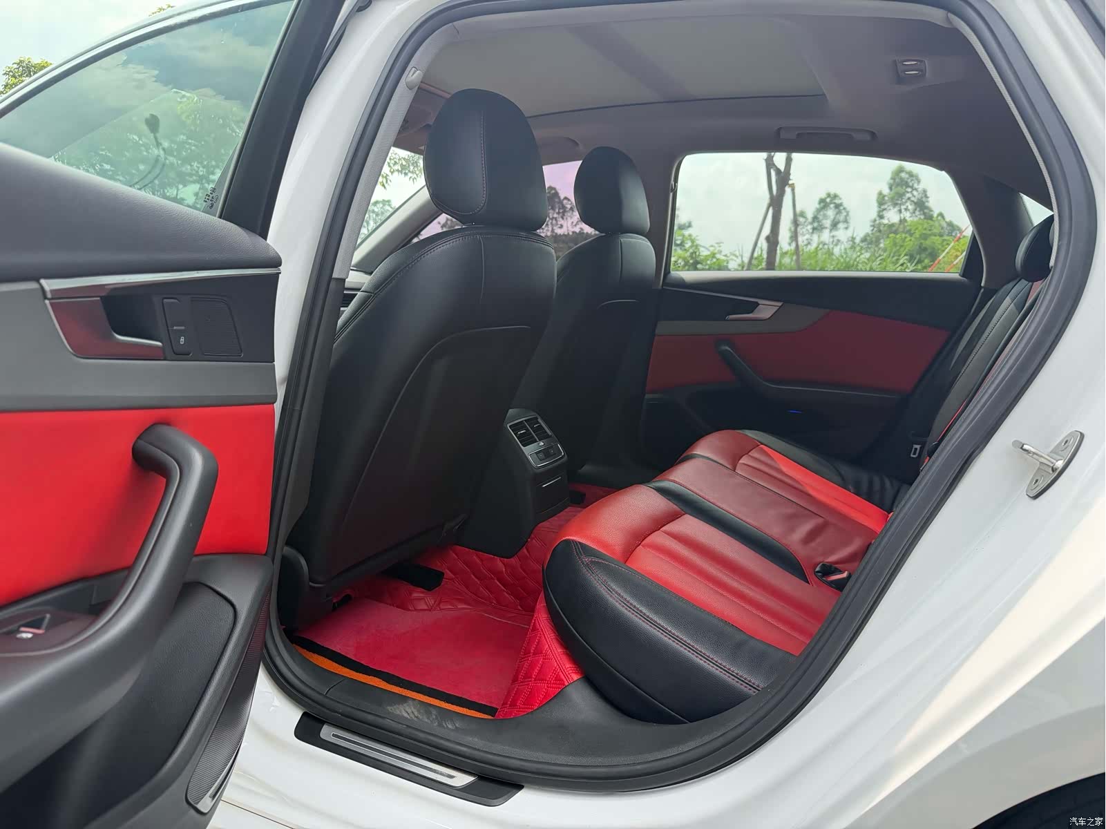 Audi A4L, 2019 8
