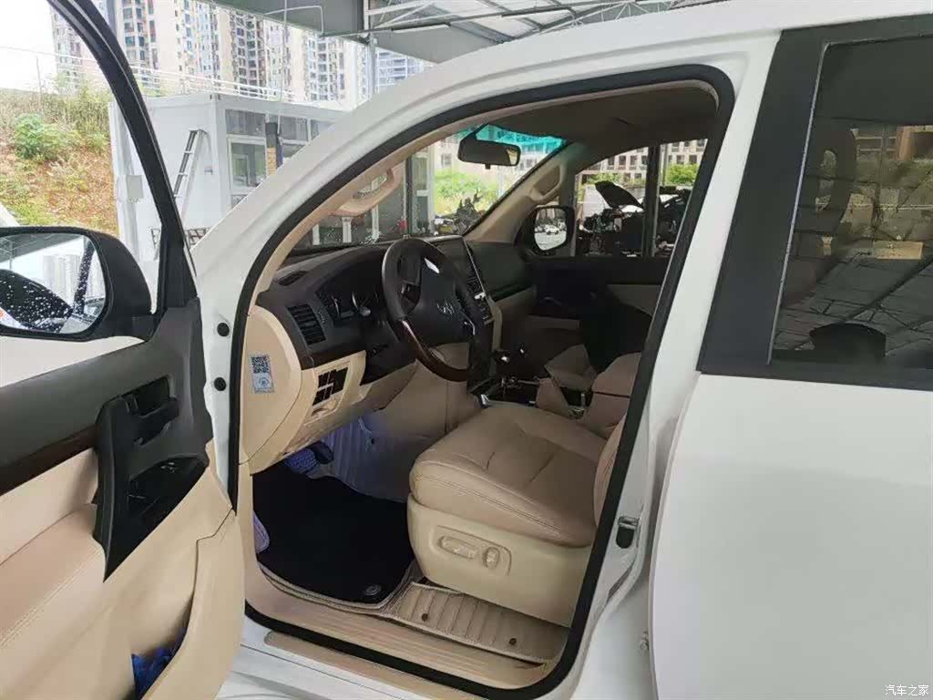 Toyota Land Cruiser, 2016 4