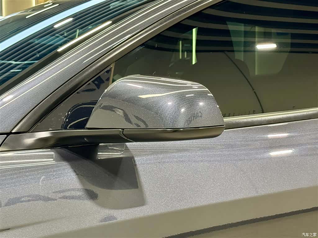 Tesla Model 3, 2024 13
