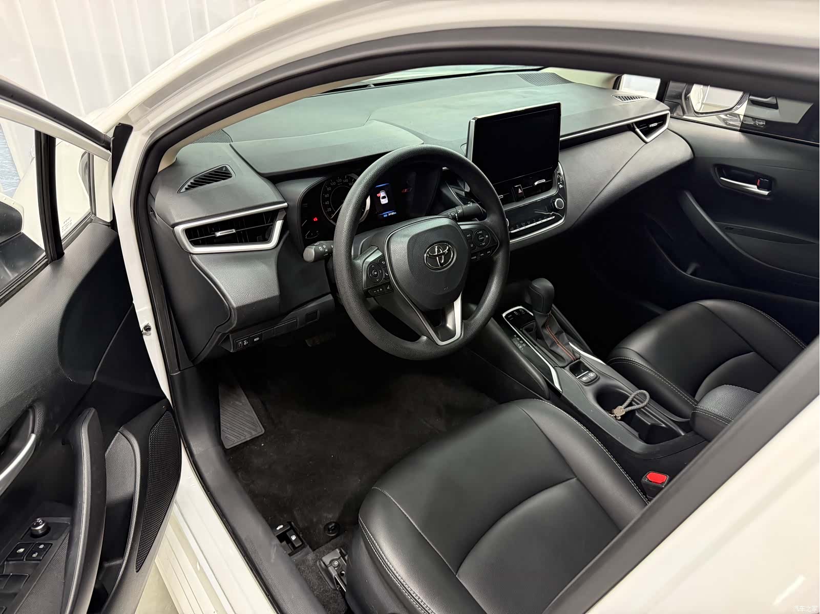 Toyota Corolla, 2022 13