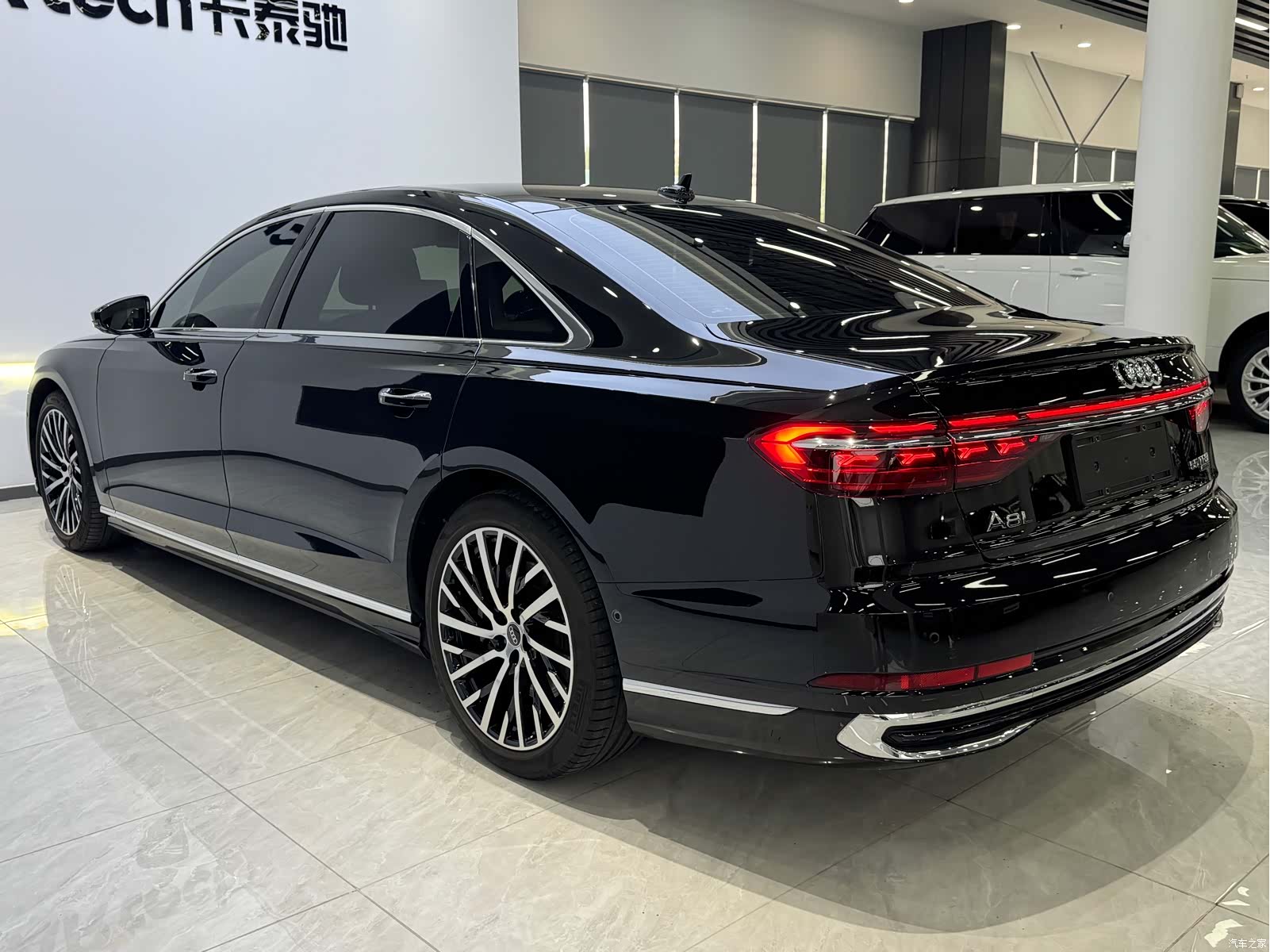Audi A8L, 2024 все фото