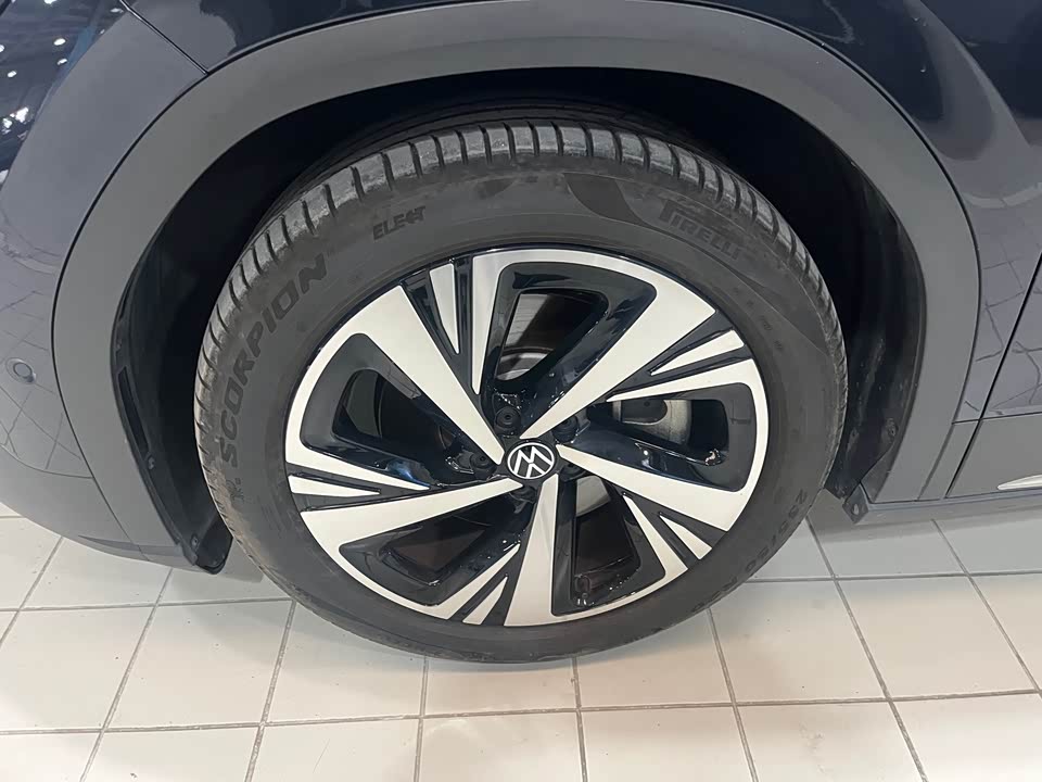 Volkswagen ID.6 CROZZ