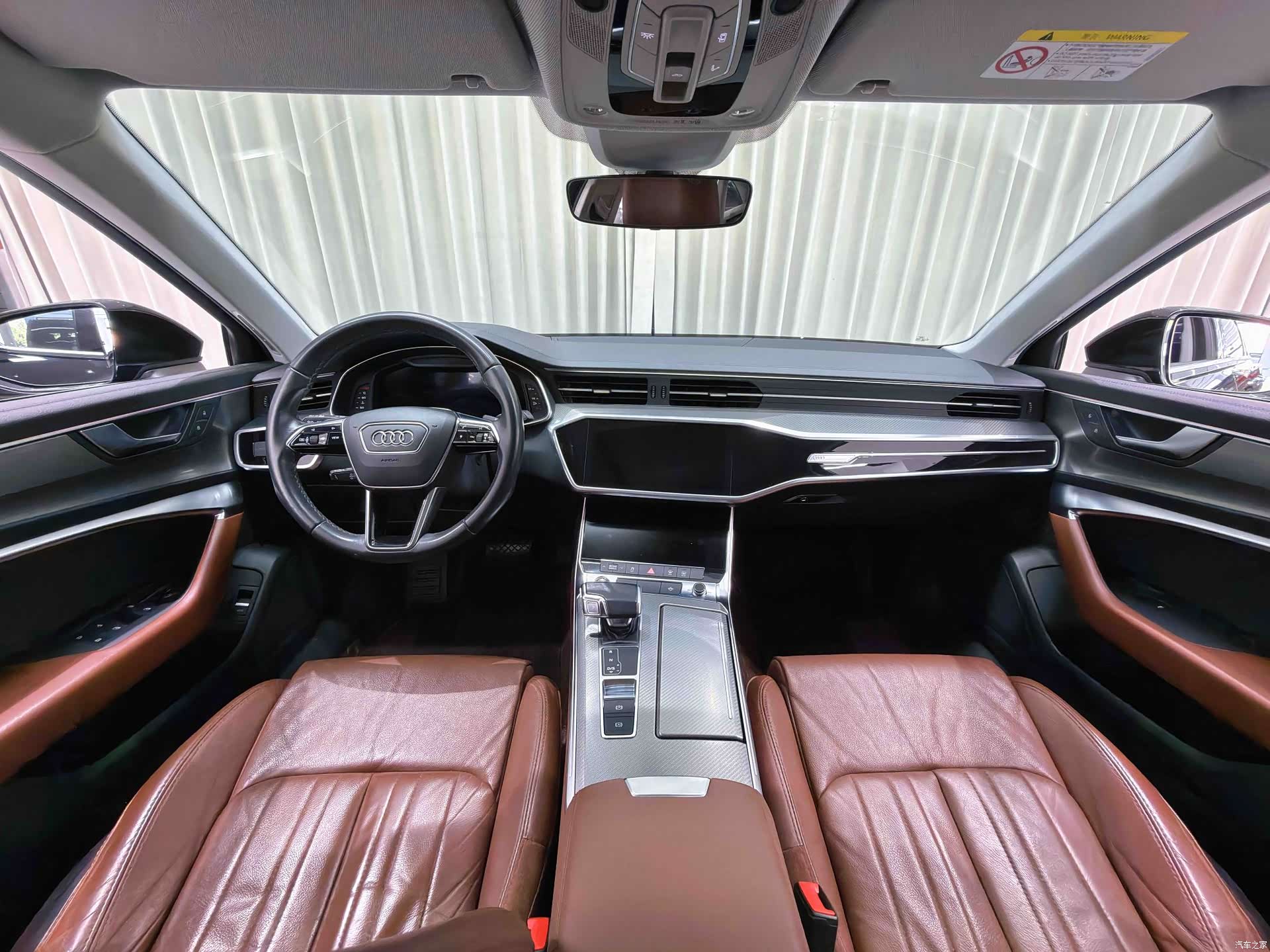 Audi A6L, 2021 все фото