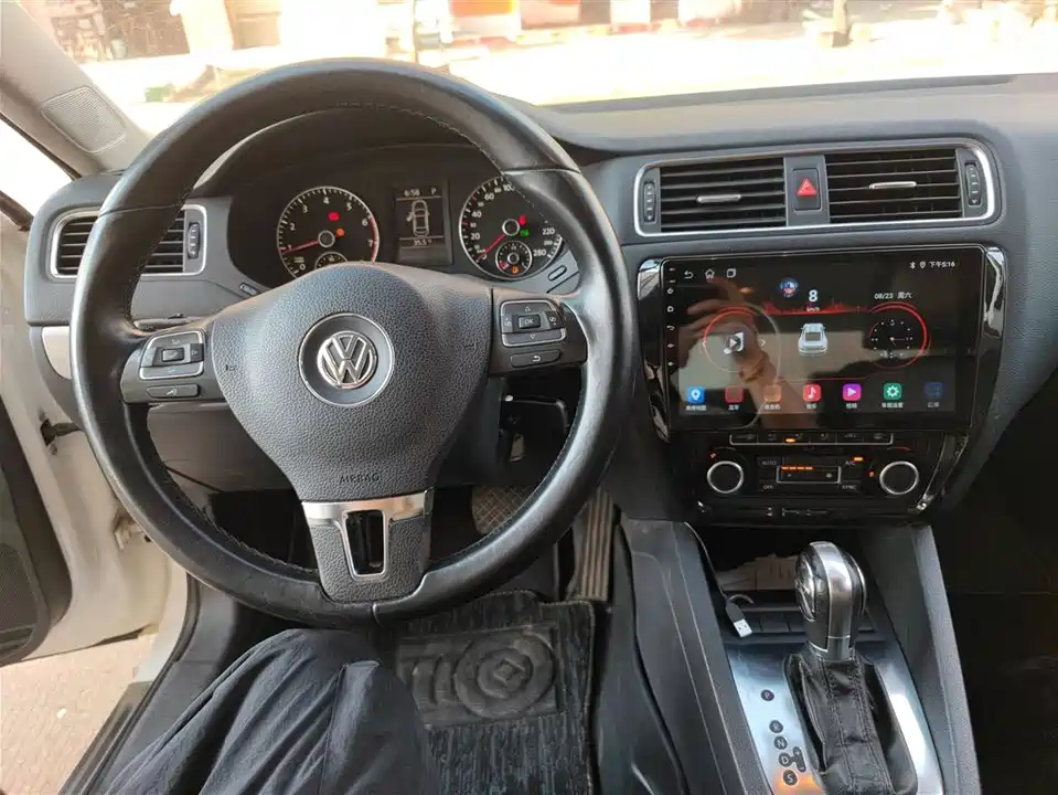 Volkswagen Sagitar