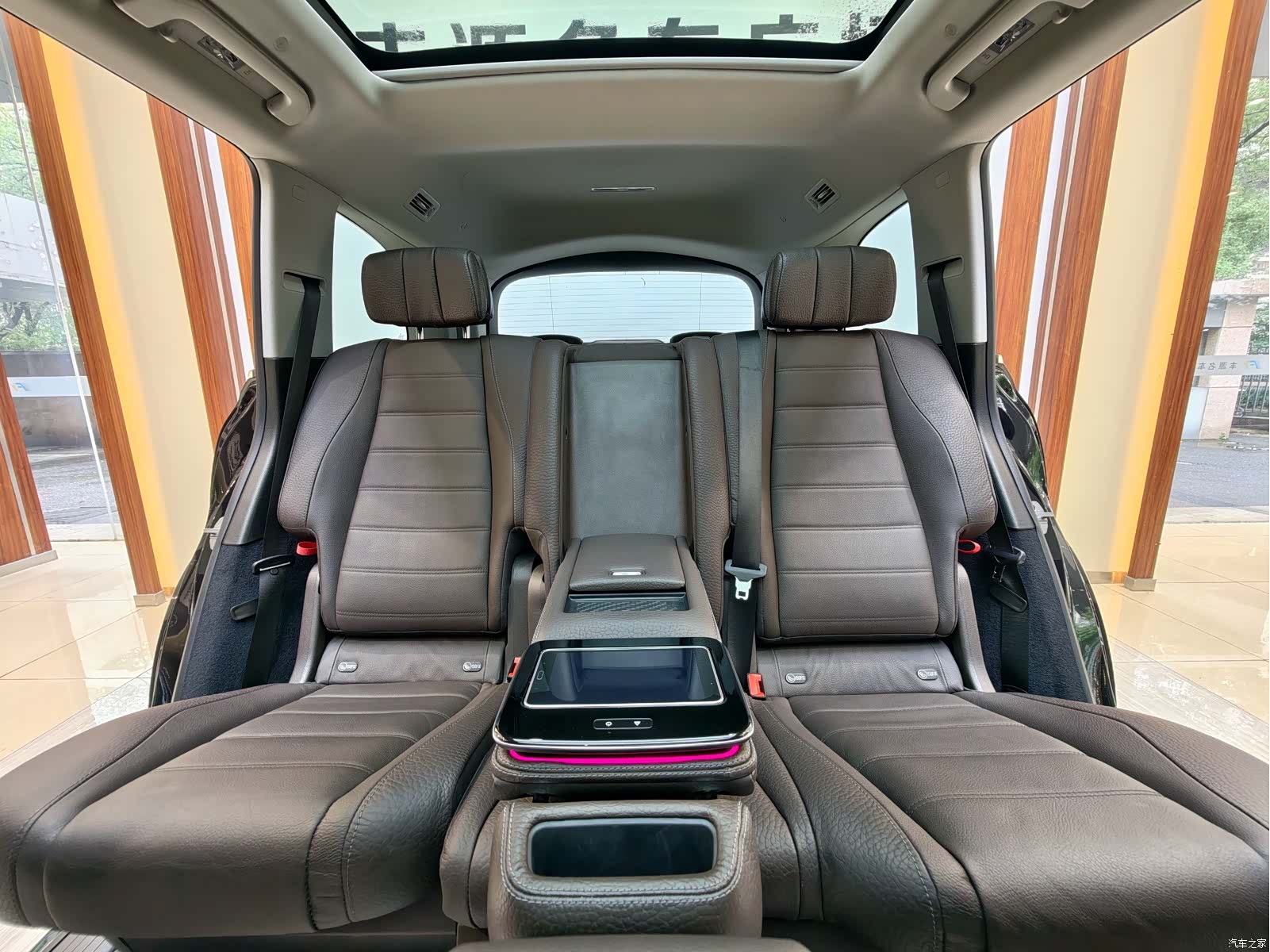 Mercedes-Benz GLS, 2022 14