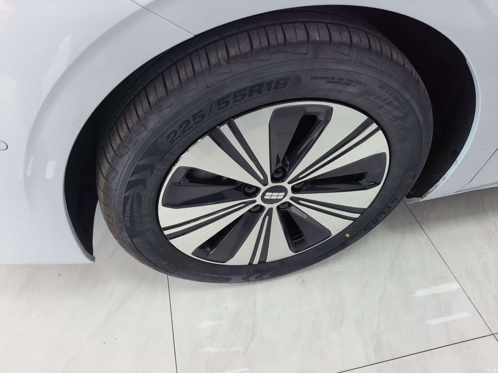 Geely A7, 2025 4