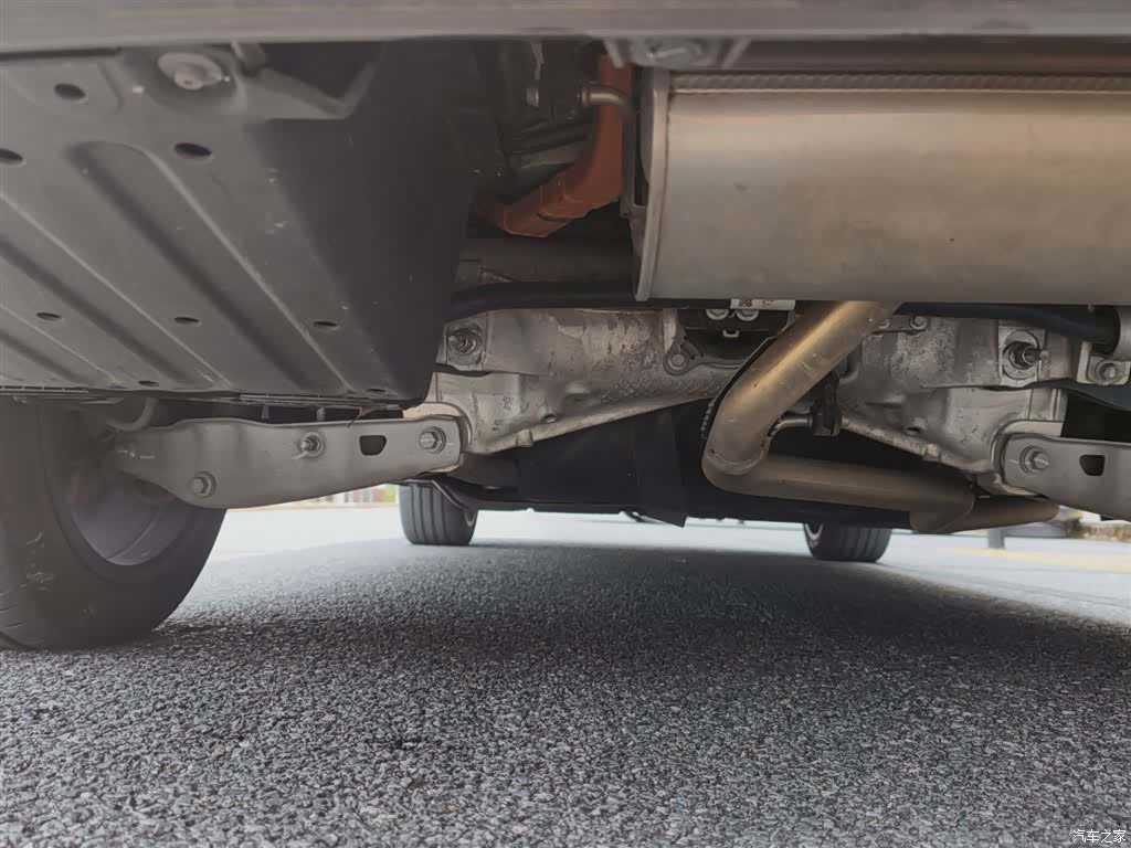 Li Auto L9, 2022 14