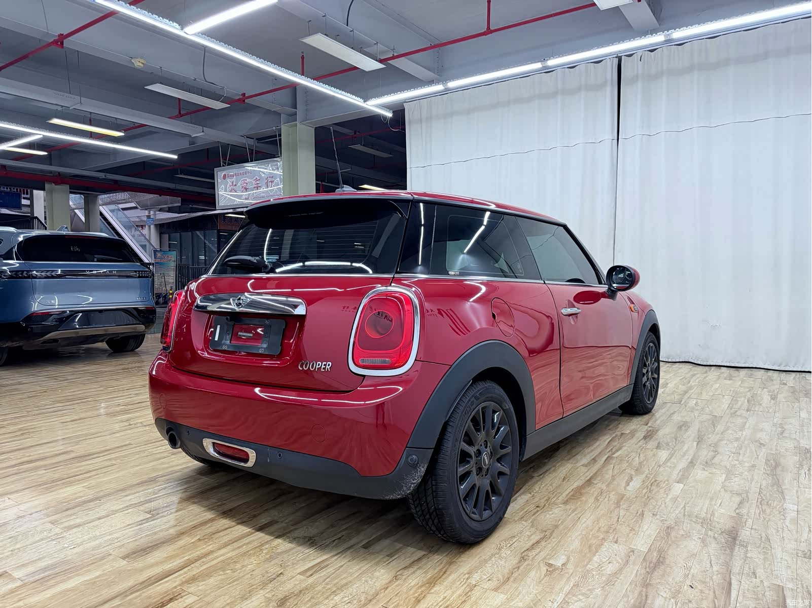 Mini ONE, 2017 3