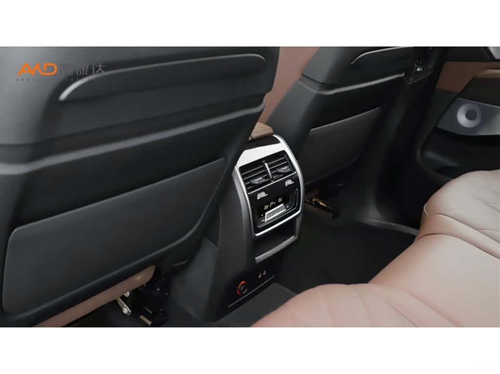 BMW X7, 2024 10