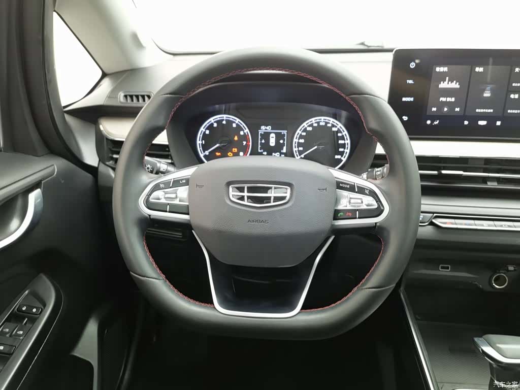 Geely X3, 2021 11