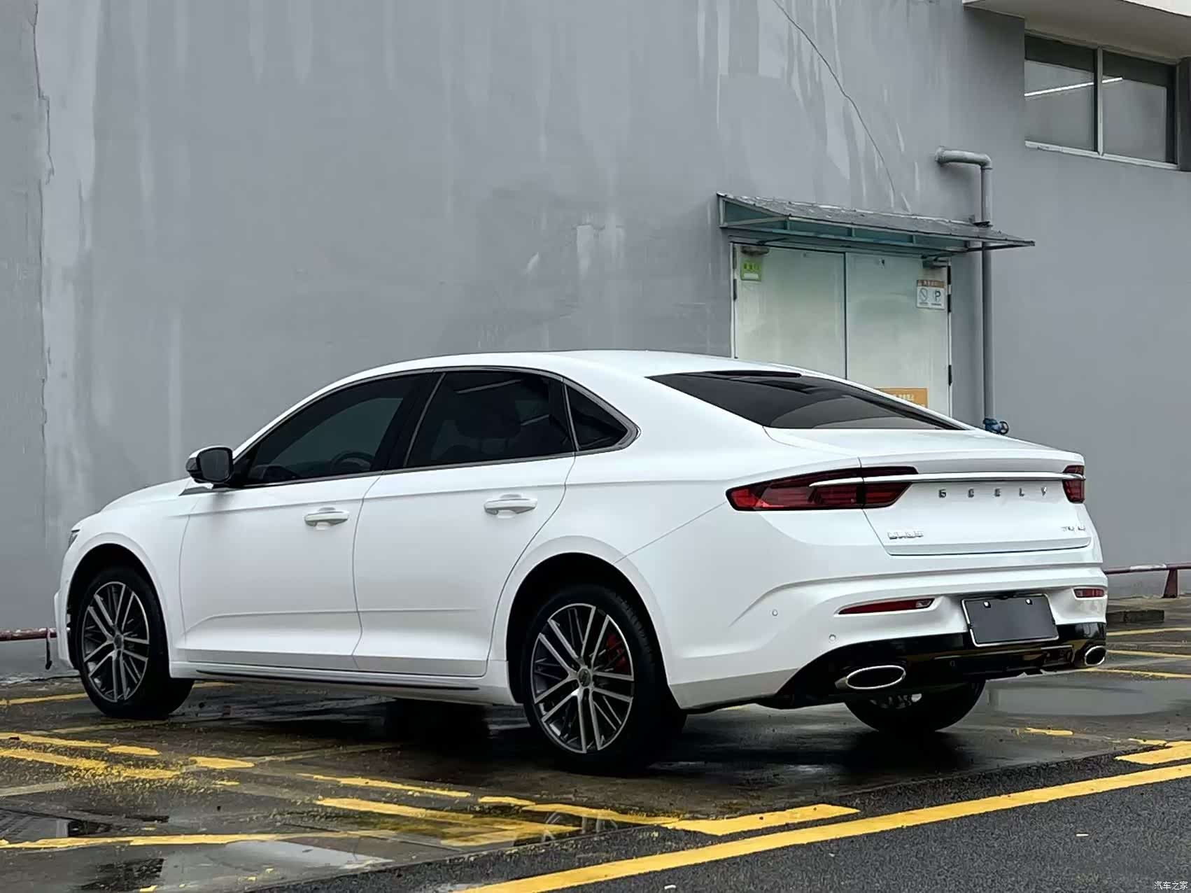 Geely Preface, 2021 4