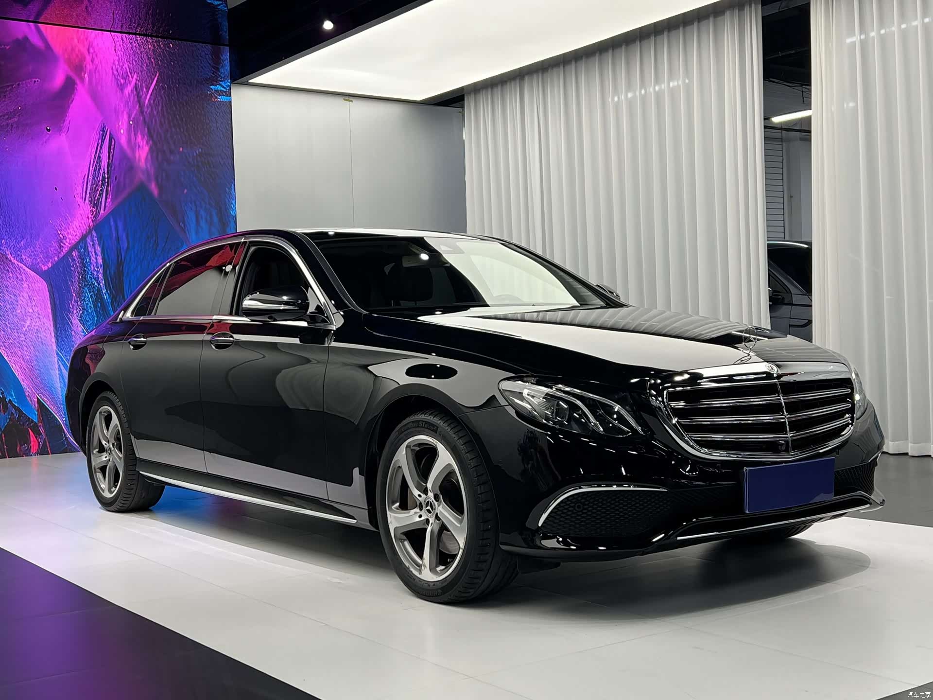 Mercedes-Benz E-Class, 2017 3
