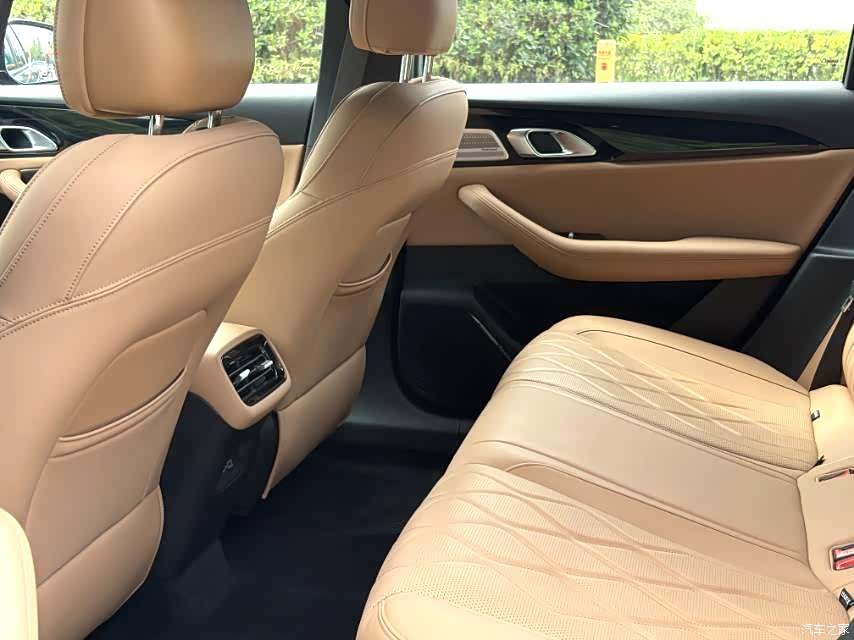Geely A7, 2025 10