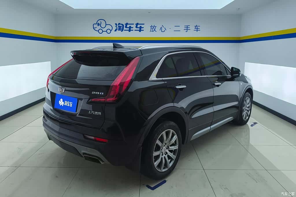 Cadillac XT4, 2023 3