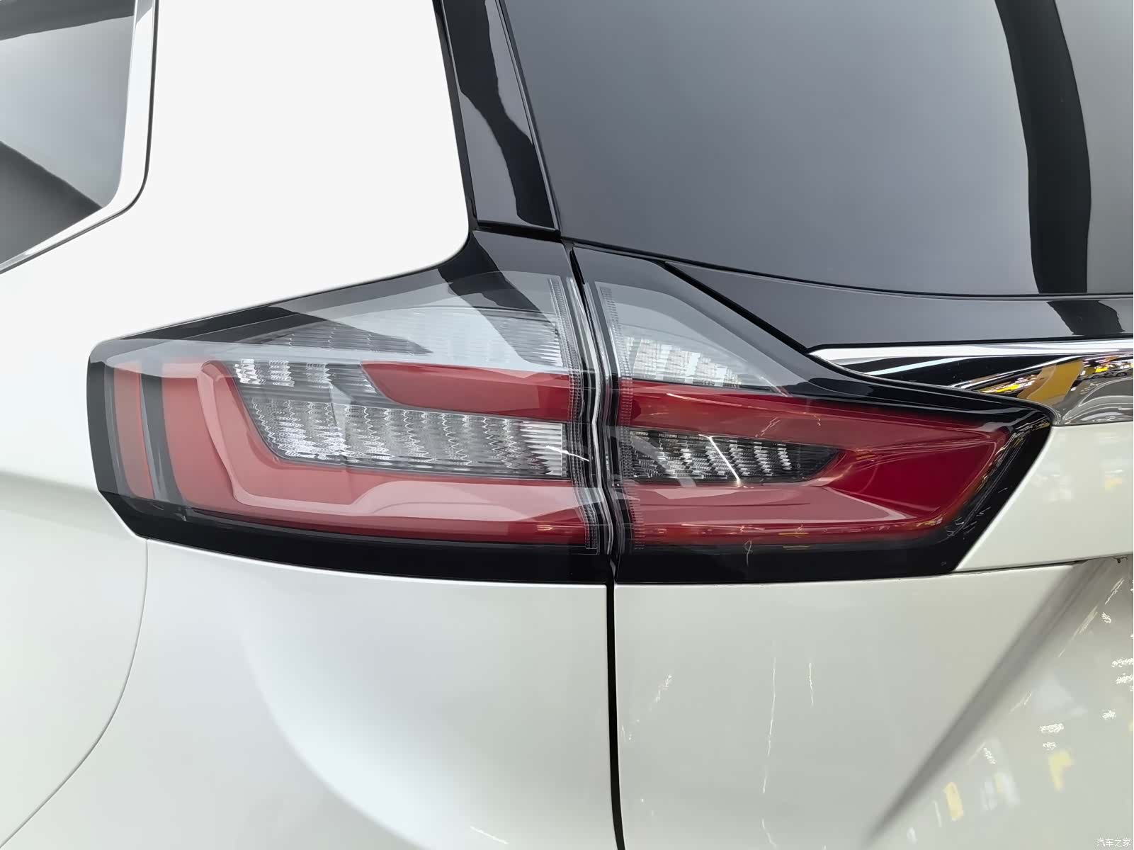 Ford Edge, 2021 11