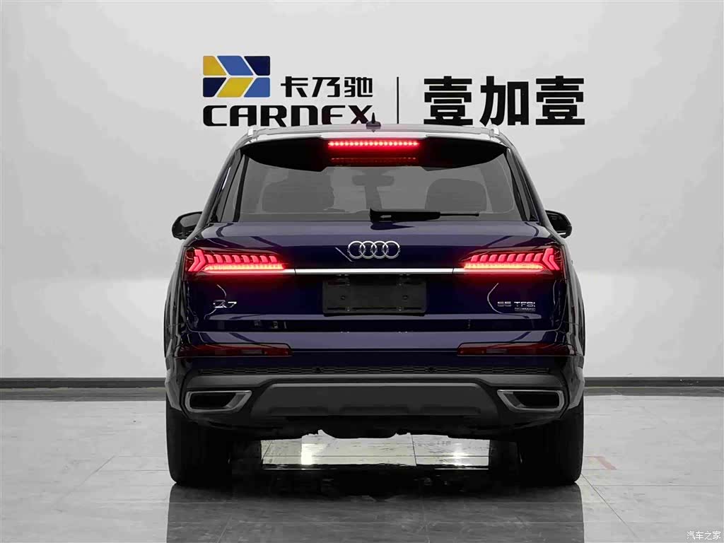 Audi Q7, 2021 все фото