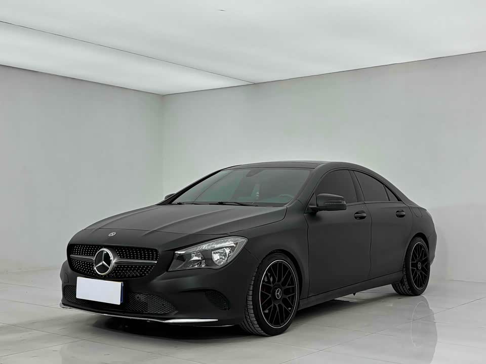 Mercedes-Benz CLA