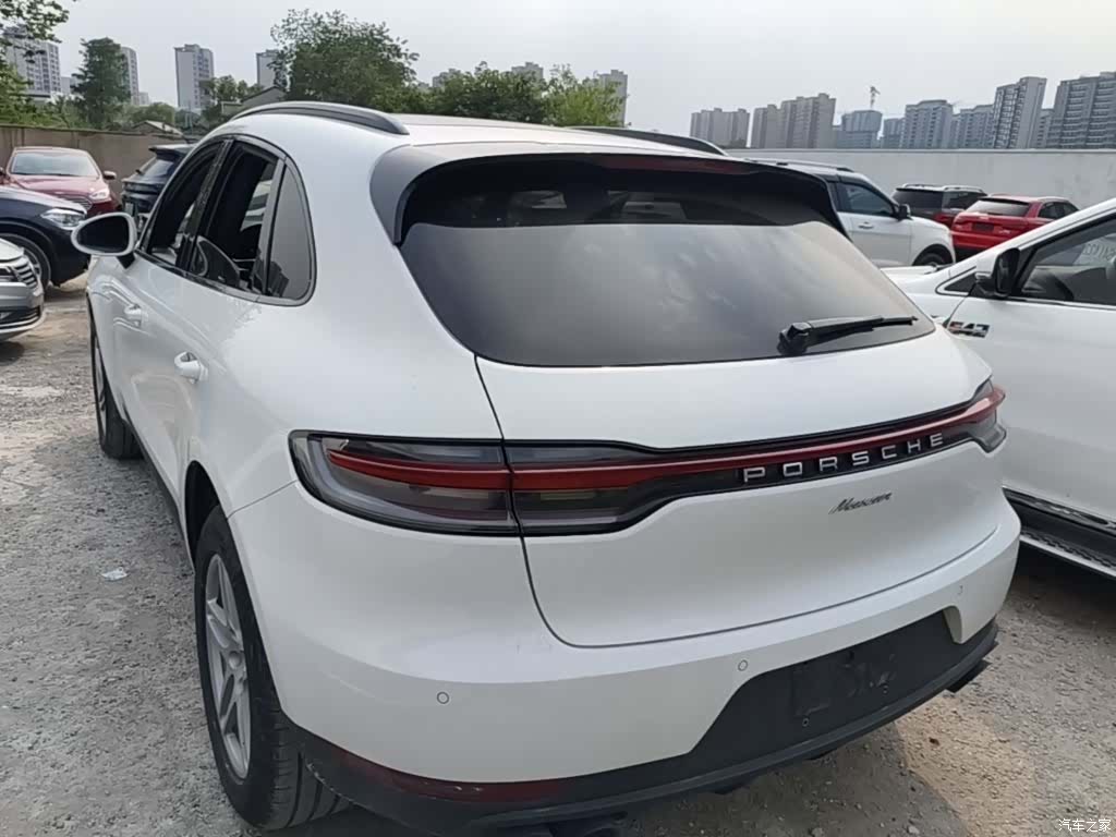 Porsche Macan, 2019 все фото