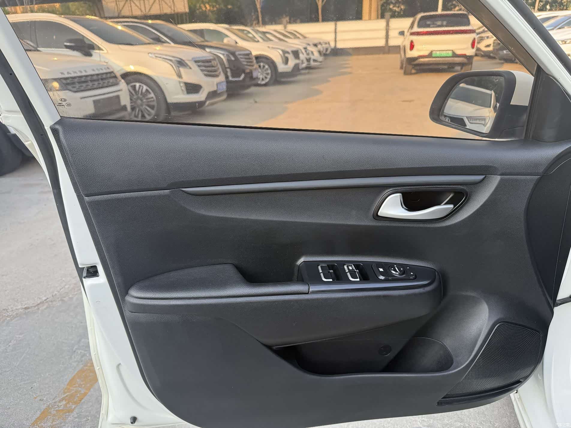Kia K2, 2018 4