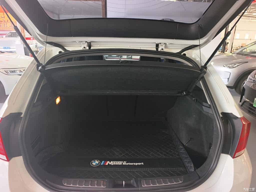 BMW X1, 2015 19