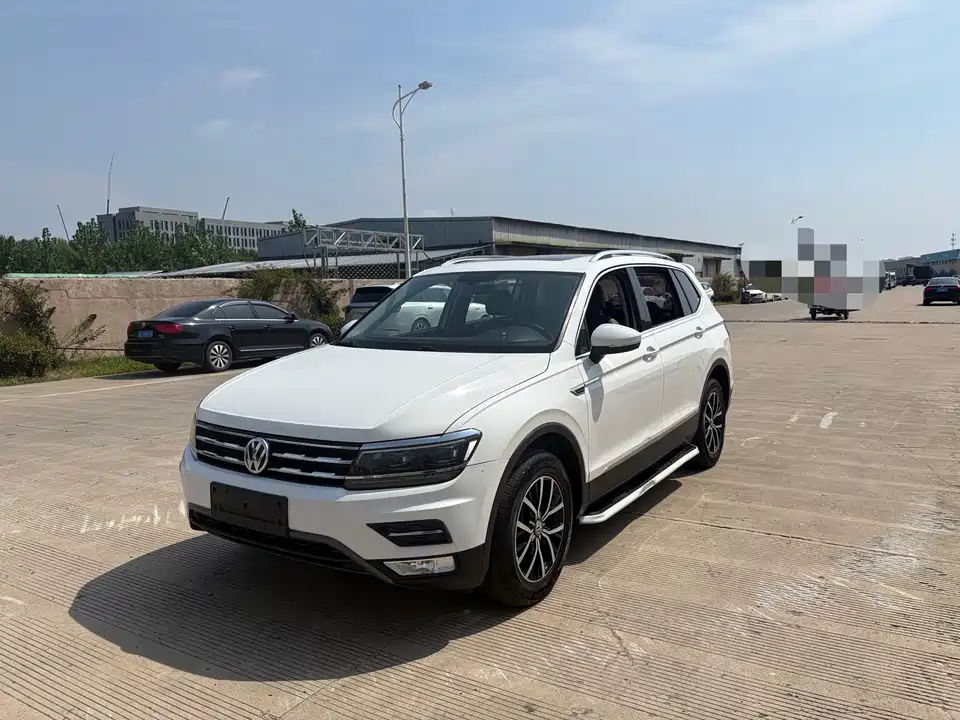 Volkswagen Tiguan L