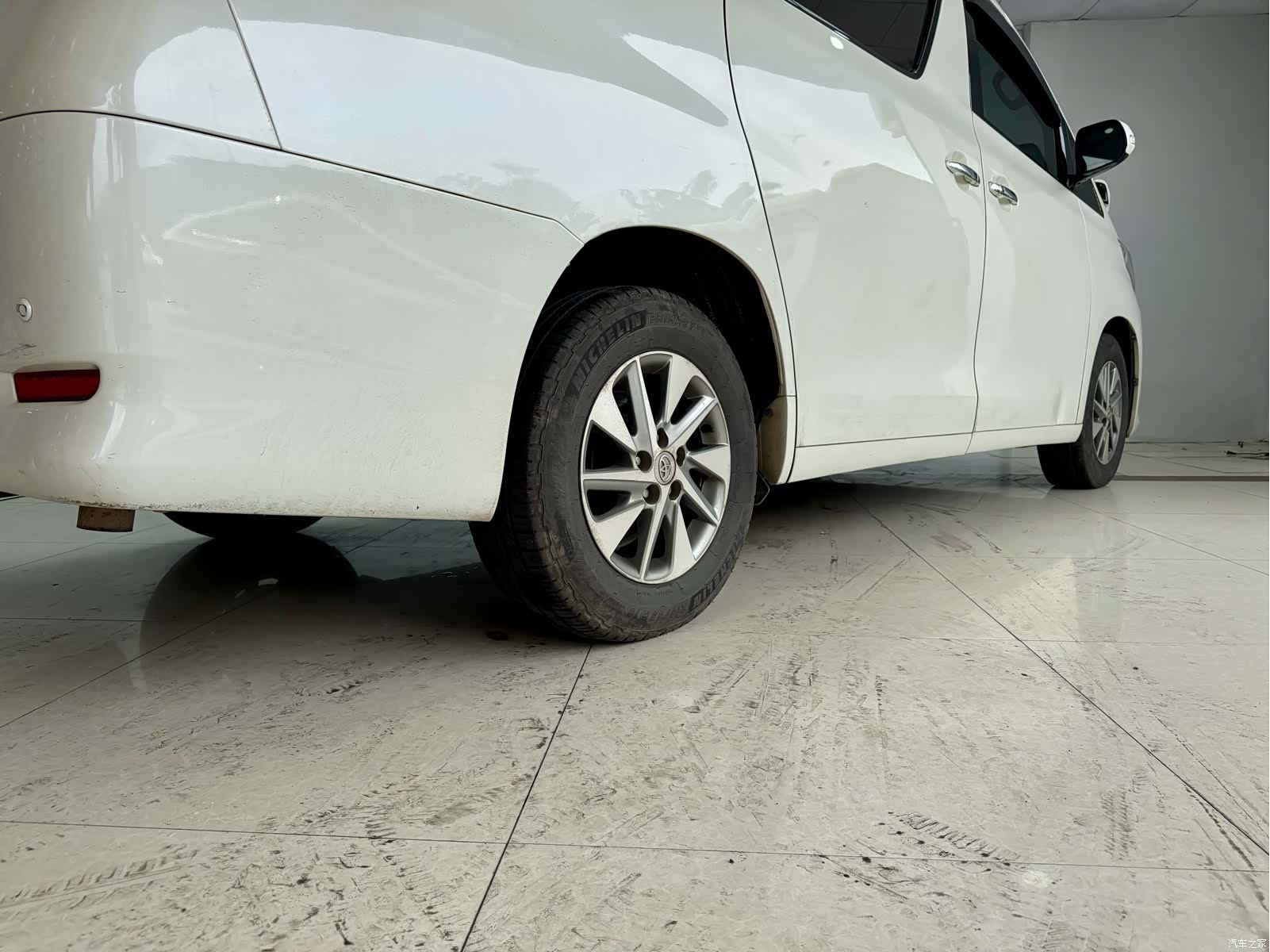 Toyota Alphard, 2016 22