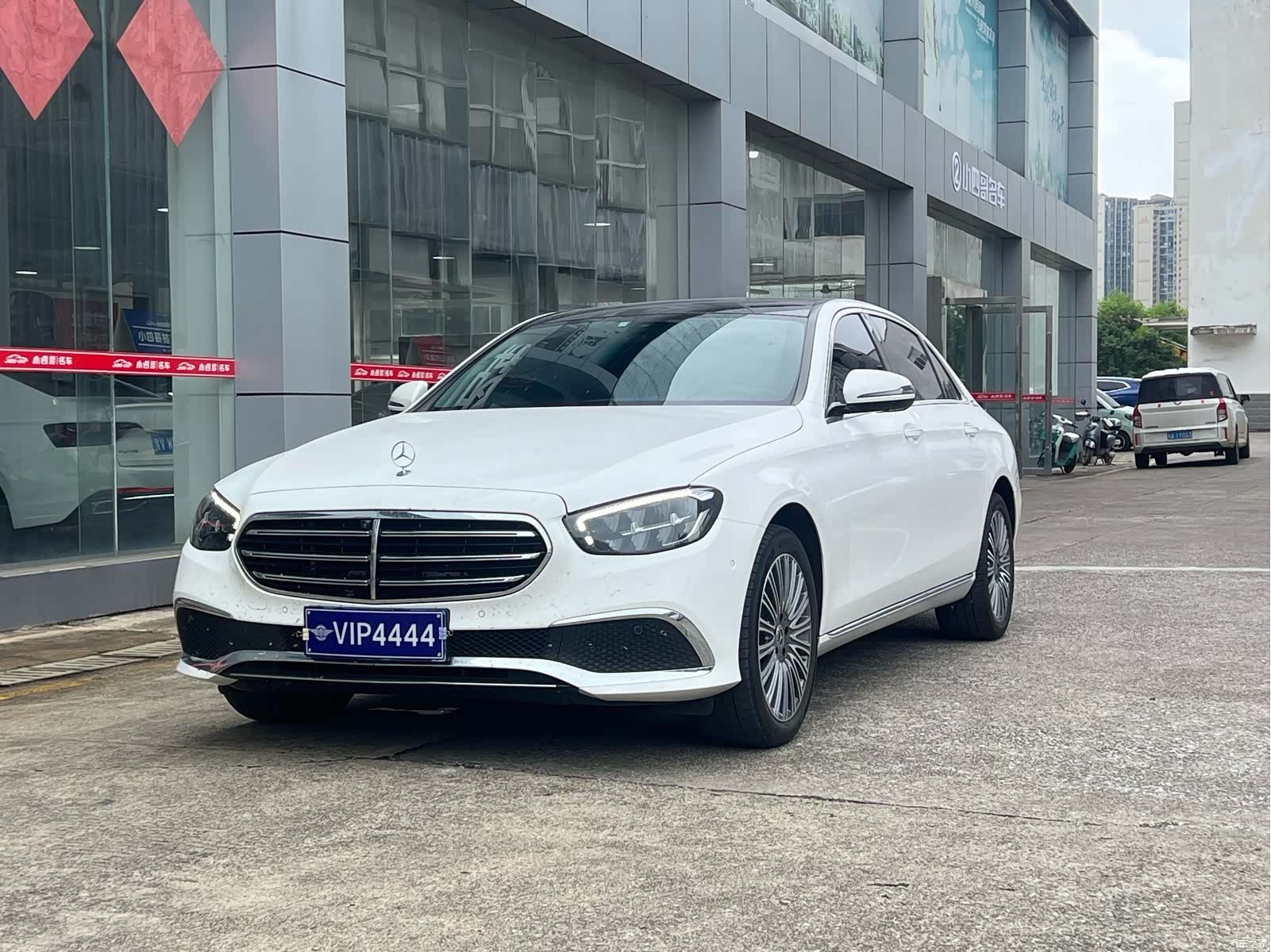 Mercedes-Benz E-Class, 2021 1