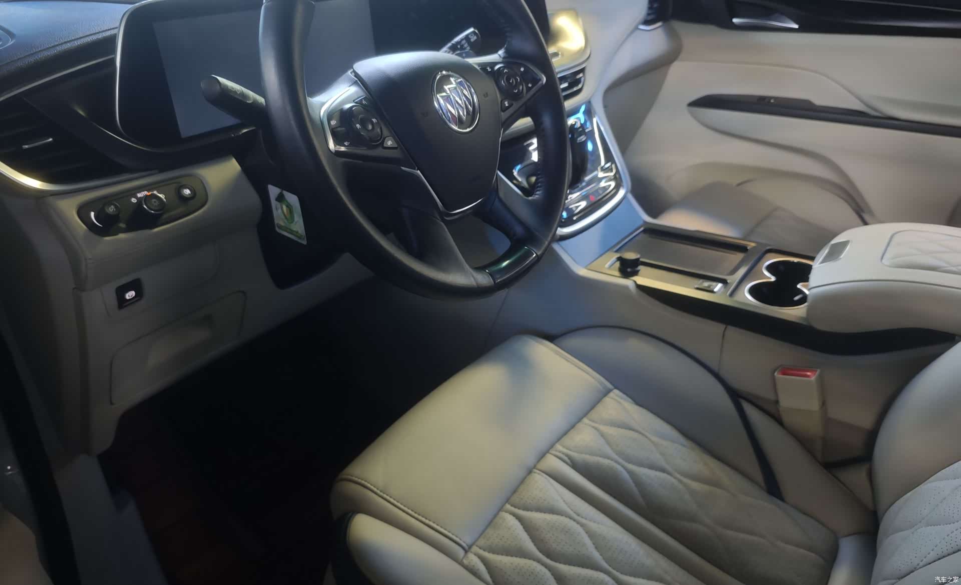 Buick GL8, 2020 9