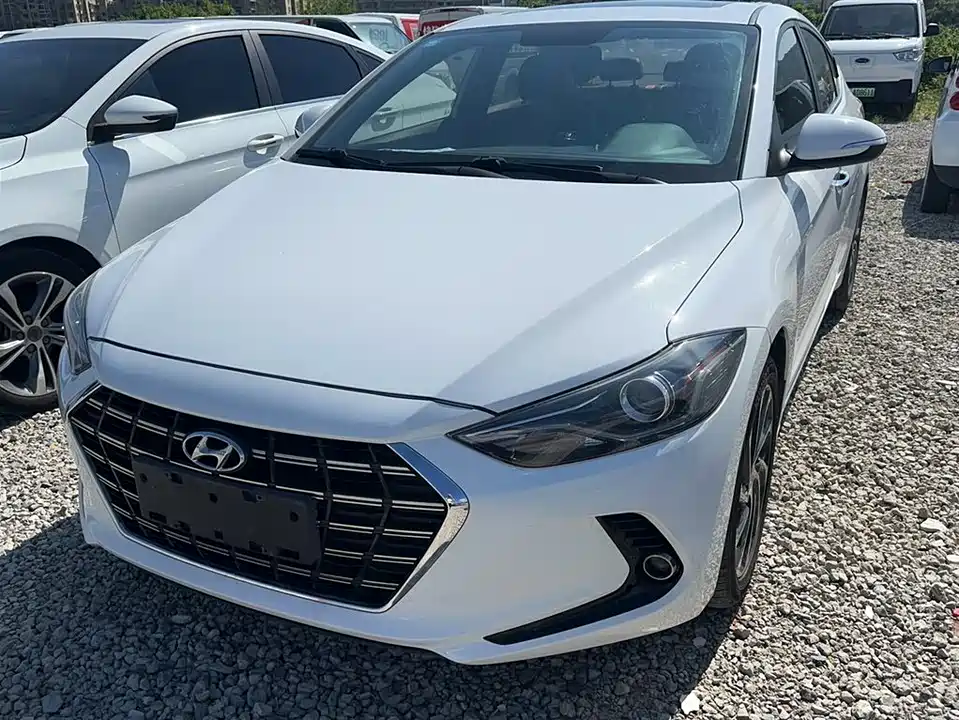 Hyundai Lead