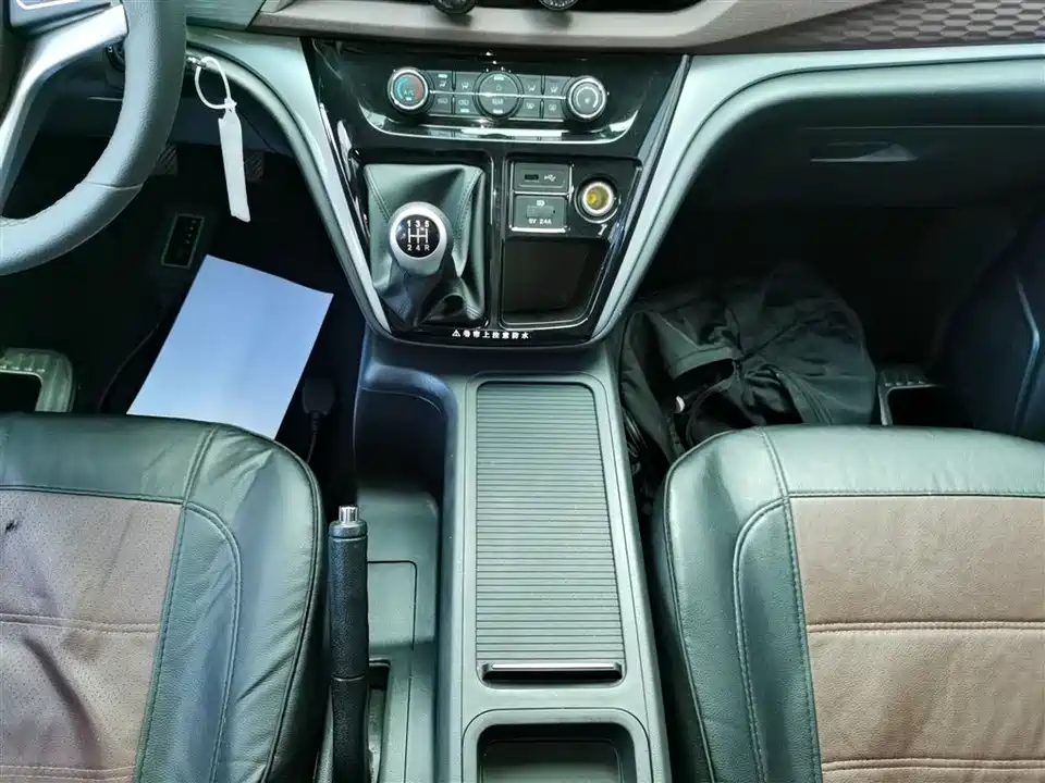 JAC Refine Ruifeng M3