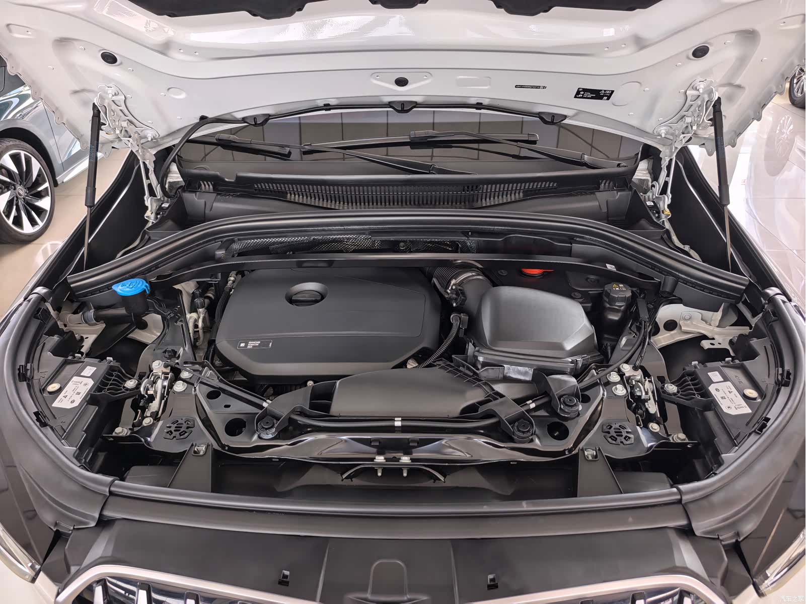 BMW X1, 2023 13