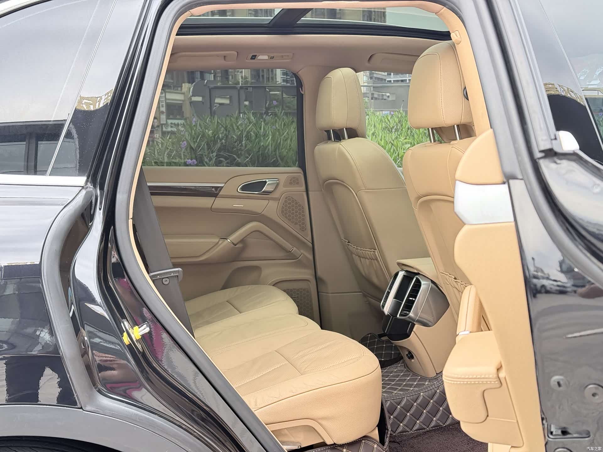 Porsche Cayenne, 2013 7