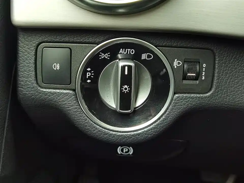 Mercedes-Benz GLK class