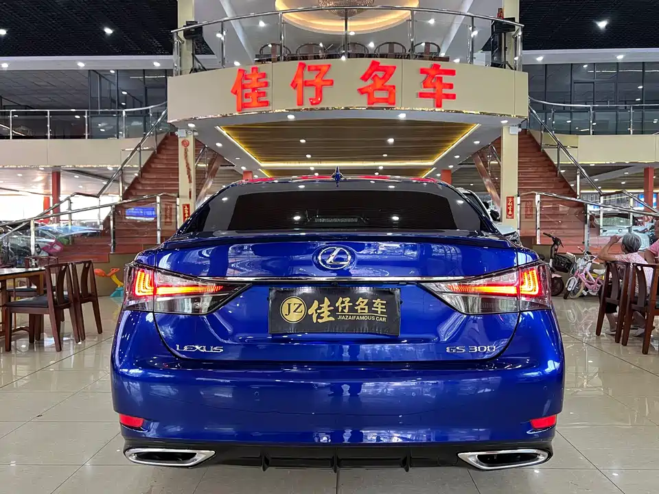 Lexus GS