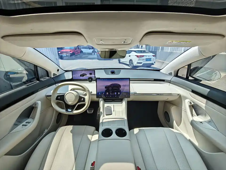 HarmonyOS Wisdom World R7