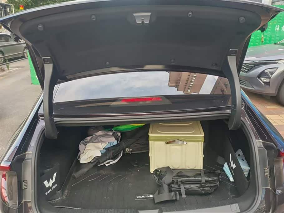 Wuling Wuling Starlight