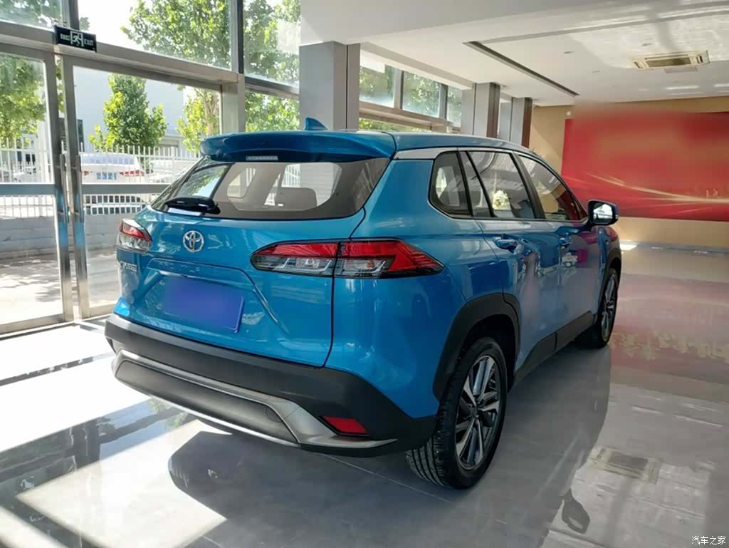 Toyota Frontlander, 2022 14