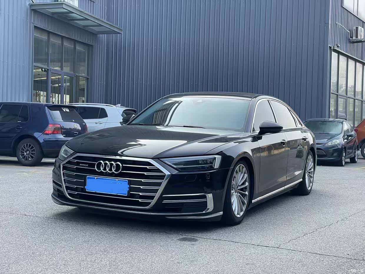 Audi A8L, 2020 1