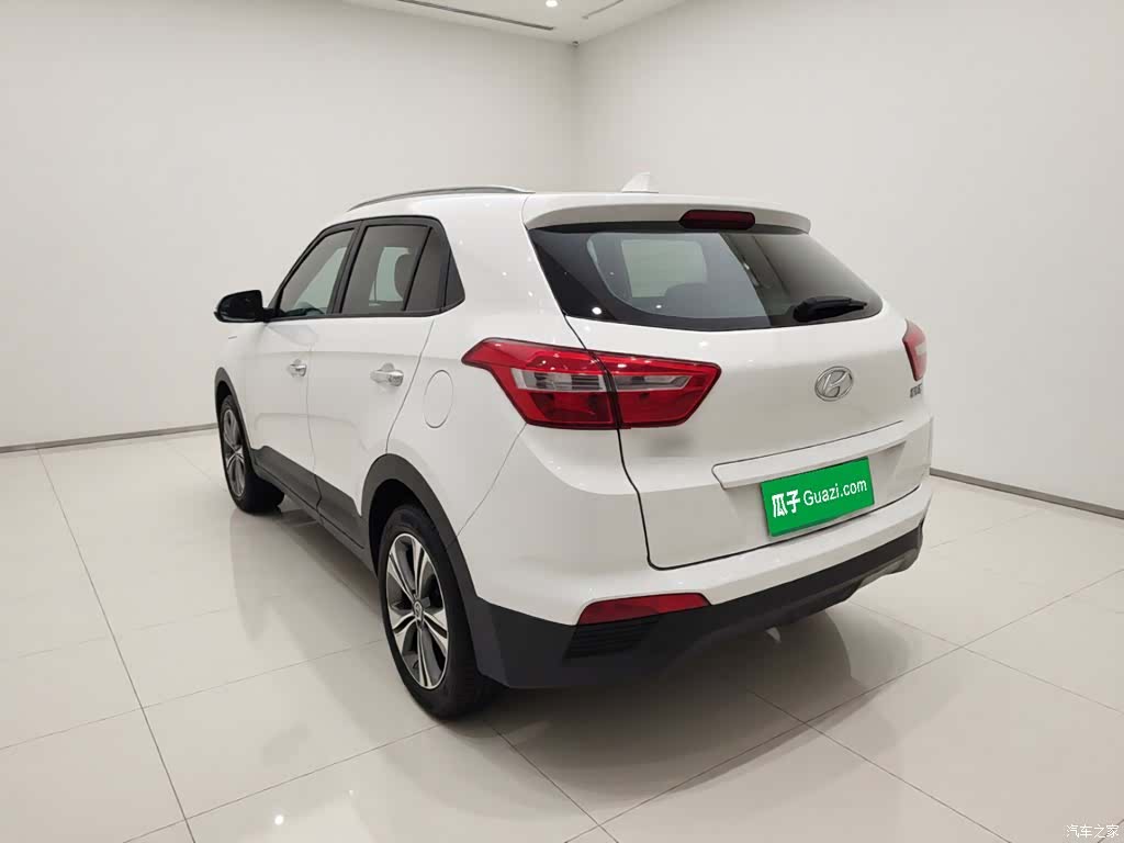 Hyundai ix25, 2016 4