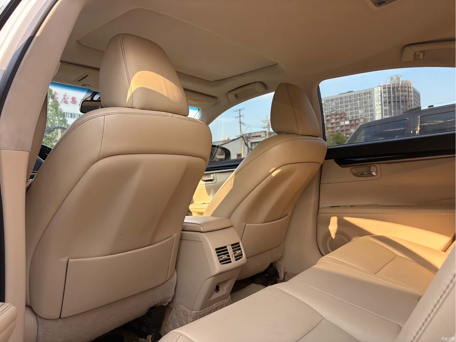 Lexus ES, 2013 6